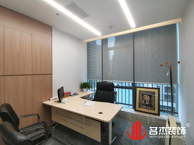 20211013170841_536 办公区域装建设计
